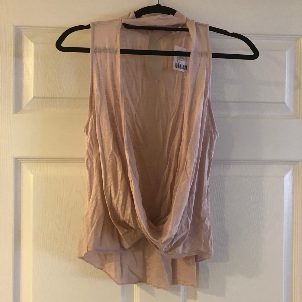 NEW Urban Outfitters Blush Open Top